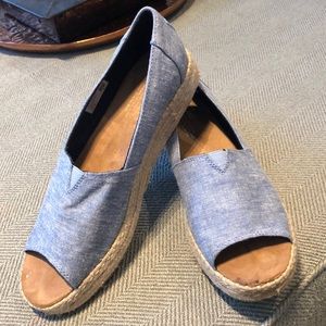Toms espadrille size 11